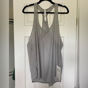 Lululemon 105 Singlet *Silver NWT